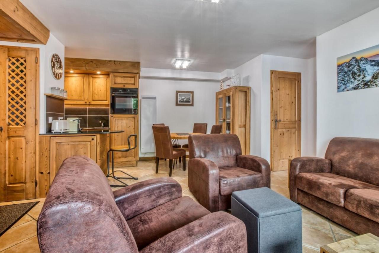 שאמוני Villa Vallet- Newly Renovated 2 Bedroom Nestled Just Off The Main Street מראה חיצוני תמונה